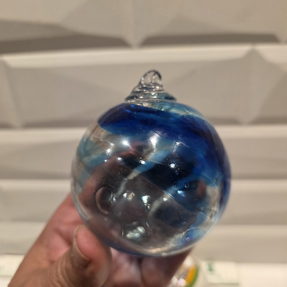 Set Of 2 Art Glass Hand Blown Christmas Ornament Orb Balls Blue Swirl & Multi - Picture 3 of 13